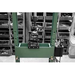 Univerzálně nastavitelná lisovací podložka • Vtools.cz