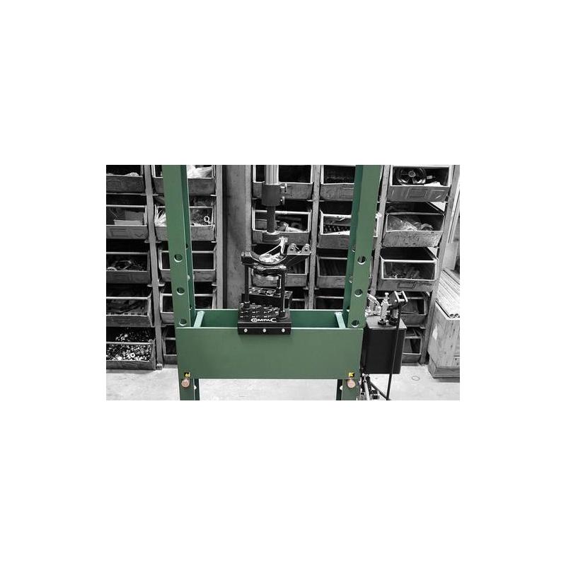 Univerzálně nastavitelná lisovací podložka • Vtools.cz