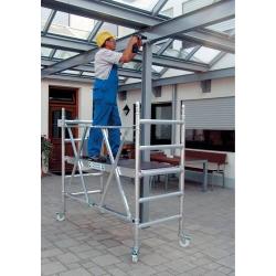 GÜNZBURGER Hliníkové skládací lešení s dveřmi, 0,75 x 1,80 m, pracovní výška 3 m • Vtools.cz
