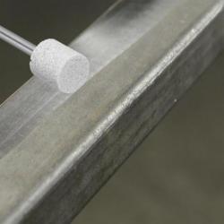 Leštící tělísko P6ZY válcové střední 20x20 mm stopka 6 mm kompaktní zrnitost • Vtools.cz