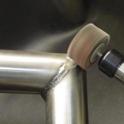 Brousící vějíř SFL univerzální 60x30 mm stopka 6 mm korund zrnitost 40 • Vtools.cz