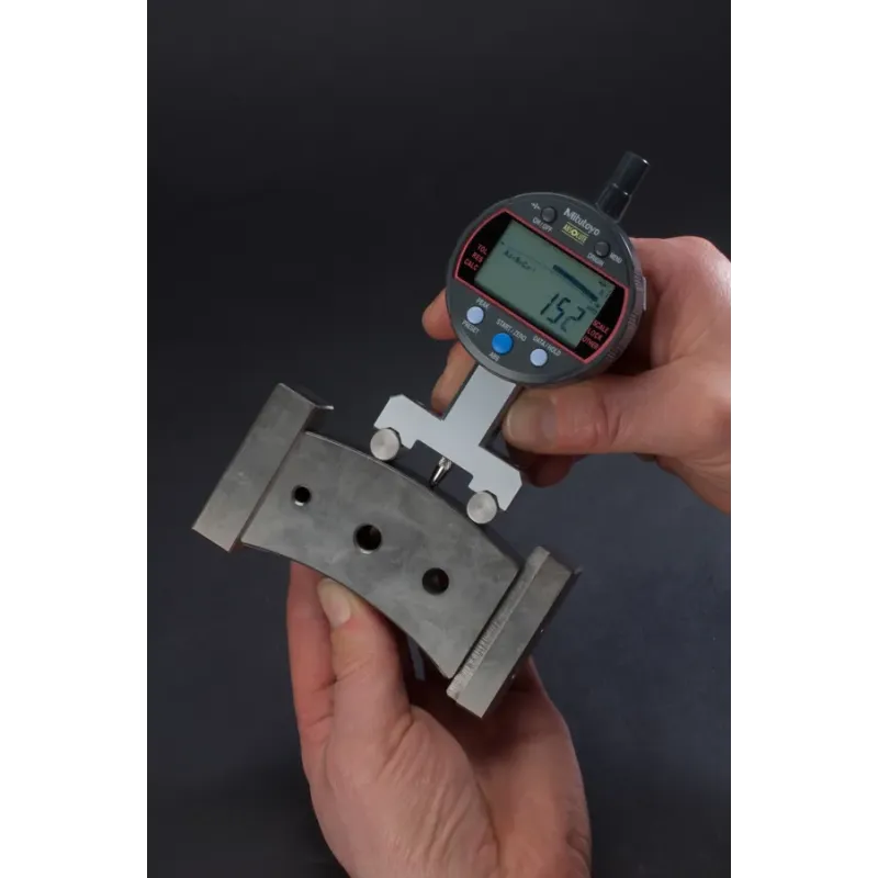 Válečkové provedení základny