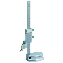 Výškoměr a orýsovací přístroj s noniem