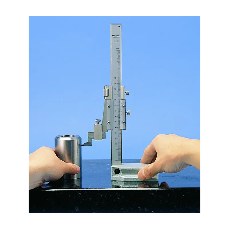 Výškoměr a orýsovací přístroj s noniem