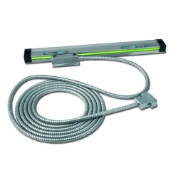 Lineární pravítko AT715