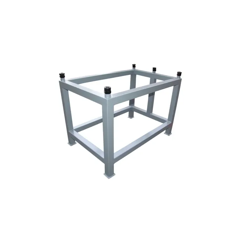 Podstavec z úhelníků