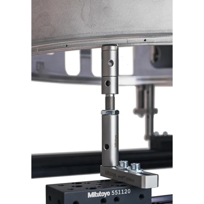 Adjustable location pin with M6 thread.