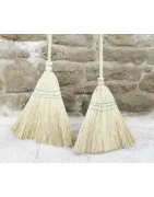 Smetáky a košťata